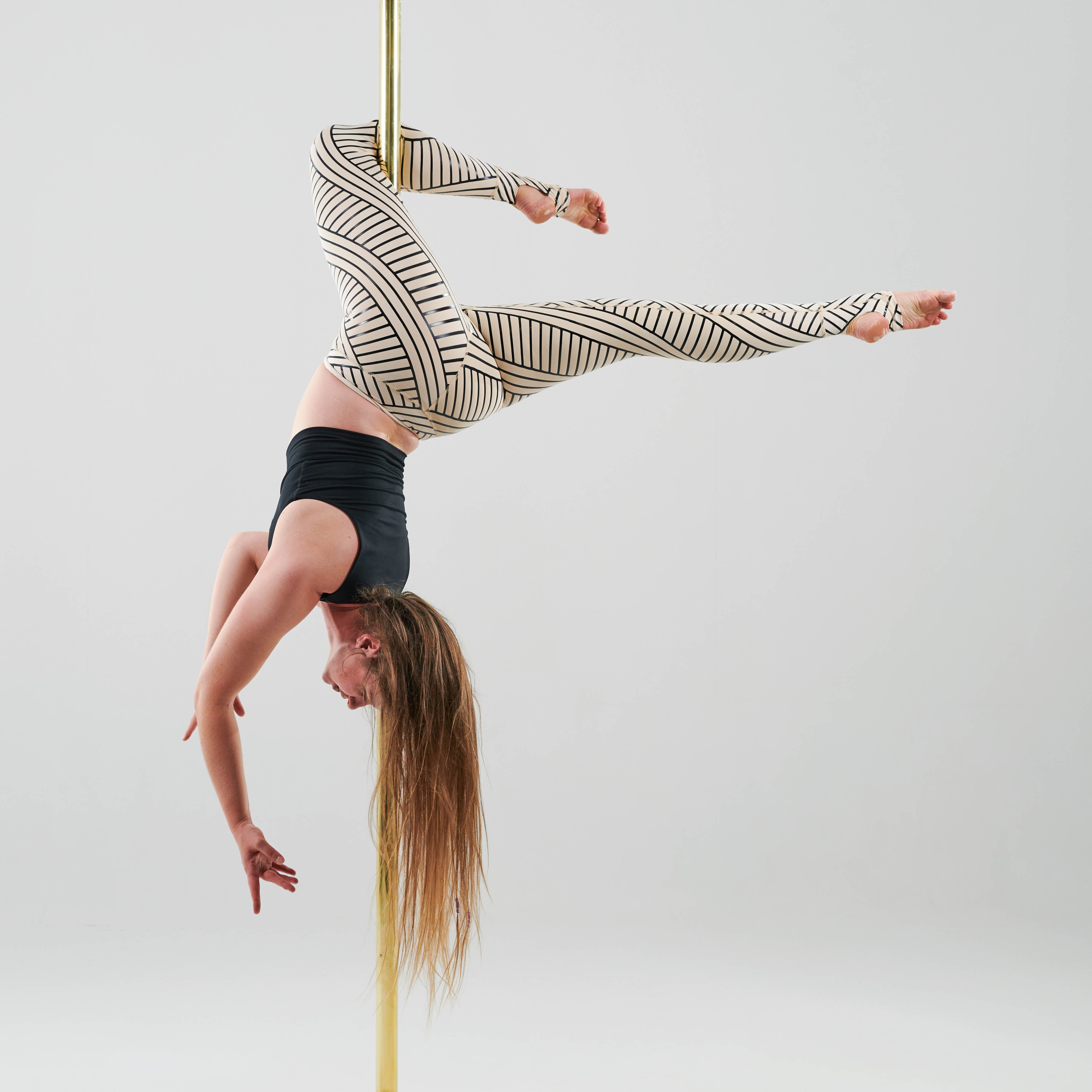 Legging grip pole dance best sale