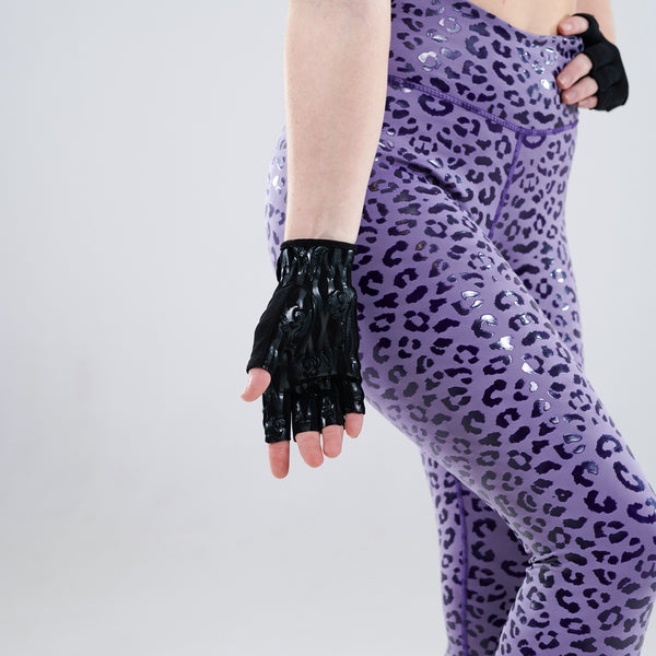 Grippy Gloves (Black) – Divinity Polewear